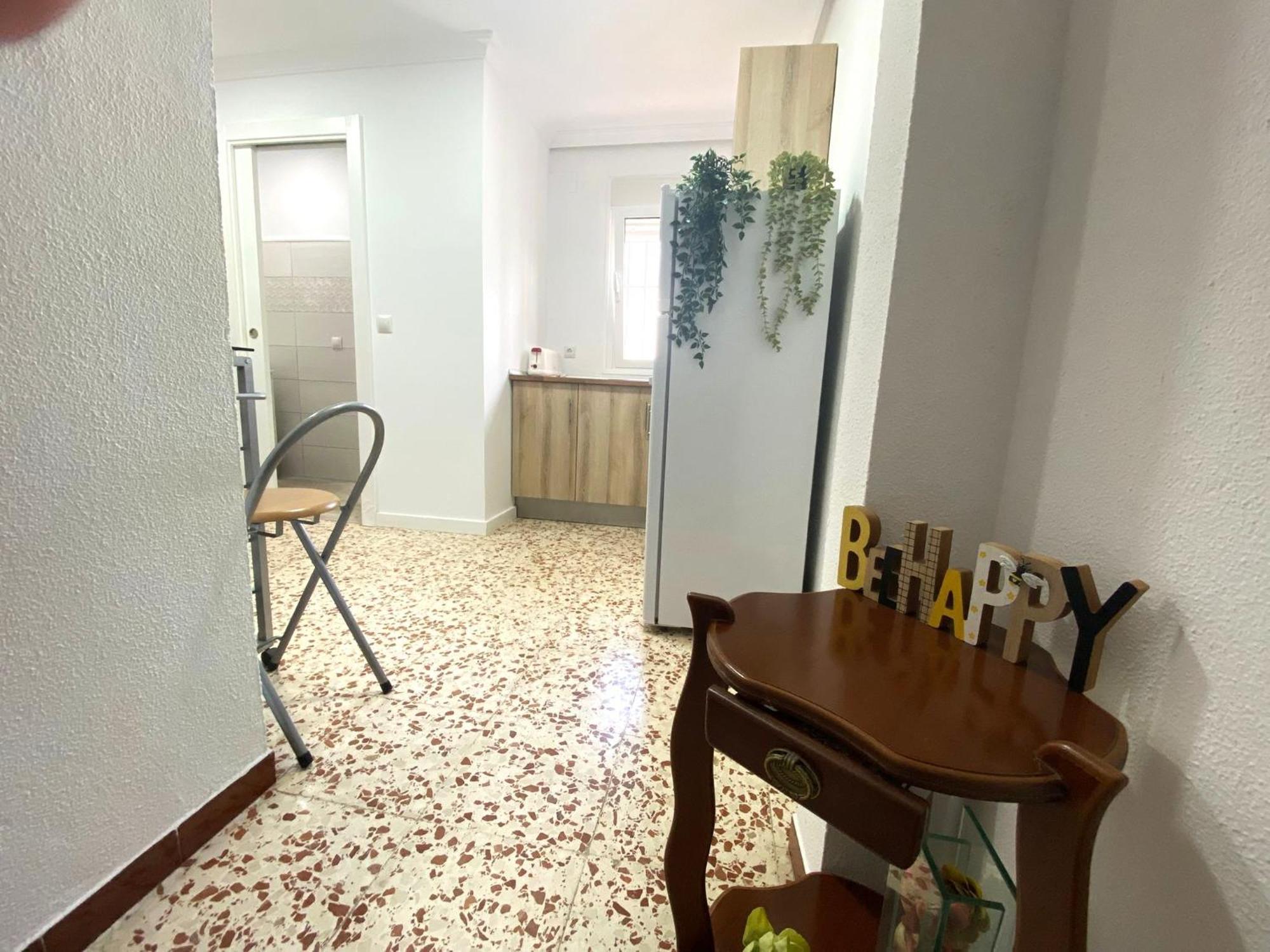 セビリアCasa Parras Basilicaアパートメント エクステリア 写真